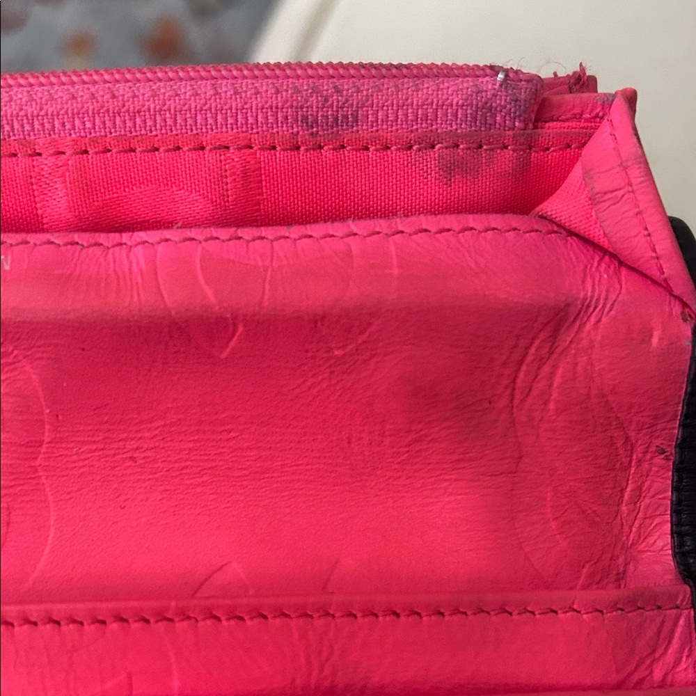 ❣️CHANEL Black Quilted Wallet🩷 - Picture 6 of 12